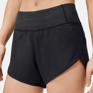 Outdoor Voices Hudson 4" Shorts in Black